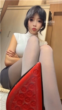 【第一视角】【尤尤】贱狗滚进来    251028-19