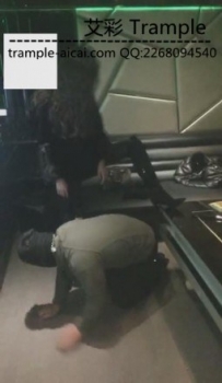 11898 歌迪丝S必看KTV舔鞋底喝洗脚水遛狗高跟