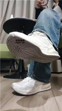 【调教视频】【黑猫】脏鞋原味棉袜气味辱 JS250405-17