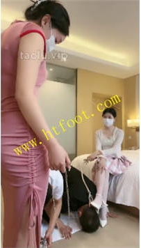 TL37119 颖主】双主玩双狗54分钟