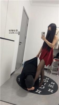 【调教视频】【辣辣bb】长裙女神黑丝踩虐 JS250221-30