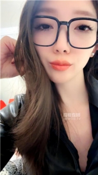 【第一视角】【夏夏】乱伦乳母cnm    251201-29