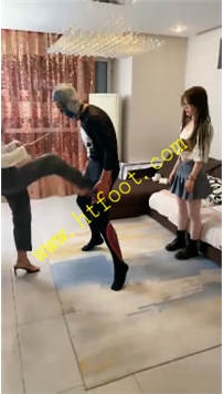 TL27192 二宝】三女棒球棍打蛋持续超高强度提档混踹连踹笑声不断72分钟