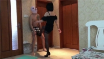 女特工高跟脚杀刑讯