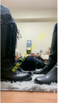 TL26603 罗宾】带素人玩骚浪贱小奶狗55分钟