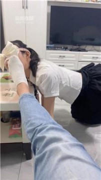 【调教视频】【宇王】喜欢臭脚丫的母狗 JS250918-32