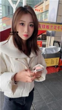 【调教视频】【狗哥】开发素人小姐姐-耳光踢裆-白袜踩踏 bf51477
