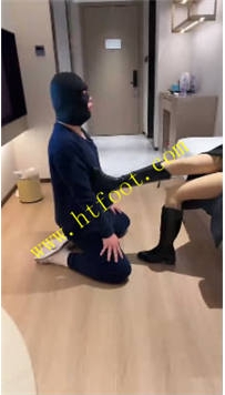 TL34625 伊莉】踢裆录指纹34分钟