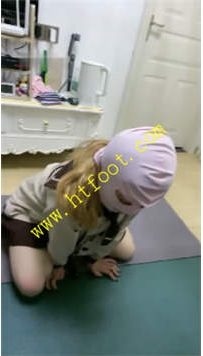 TL25518 暴力美学s】闺蜜训练成狗69分钟