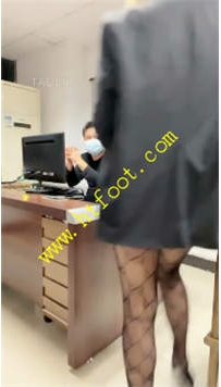 TL27475 莫妮卡】女秘书反调黑心老板29分钟