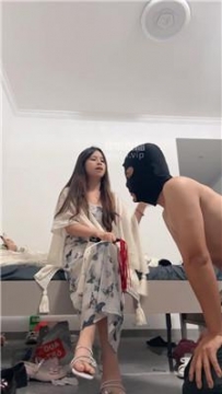 【调教视频】【岁岁】骑马胯下辱-鞭打-清理脏鞋底 JS250908-28
