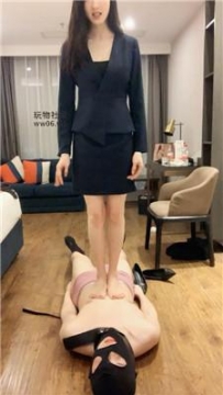 【调教视频】【千千】白领S-强制圣水/鞭打狂抽/骑马踩踏 bf50320