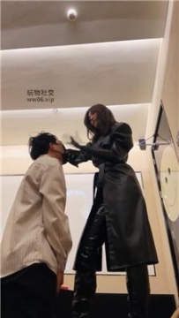 【调教视频】【倪小主】高跟长靴踩踏/狂抽耳光/骑狗背喂口水 bf49180