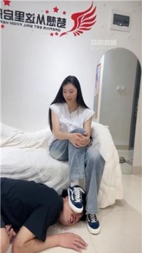 【调教视频】【刘二狗】素人S-脏鞋白袜踩-耳光 JS250803-27