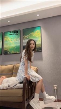 【调教视频】【Anna】混血S-小白鞋白袜气味辱-窒息 bf51787