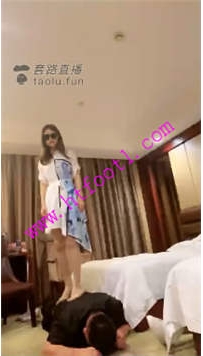 TL21100 虞姬S两只喝醉的件货39分钟