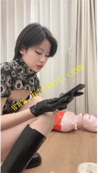 TL40493 爆爆】地上有狗有圣水63分钟