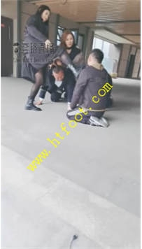 TL24455 晨晨cc】废弃商业街群调三奴三女王43分钟