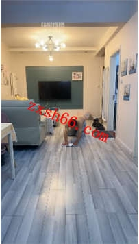 TLZB26007伊潼-调教家奴清理脏鞋闻脚43分