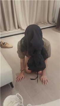 【调教视频】【越界】坐脸窒息-超臭白棉袜闻舔 bf55011