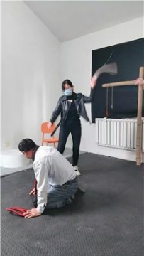 【调教视频】【鸿运女皇团】强制重度鞭打专场【双视角版】 JS250401-22