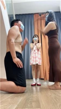 【调教视频】【米琦妙妙屋】双S-皮鞋白袜踢踹踩-衣架抽【双视角版】JS250720-20