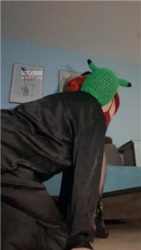 【调教视频】 【江湖狼】YSL高跟黑丝玩虐绿帽奴 bf54170