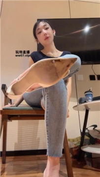 【第一视角】【缈缈】牛仔裤高跟口水炸    250403-16