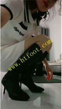 TL35192 彼缘大大】长靴踢一个圈养一个50分钟