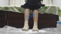 17664 第一视角POV肉丝袜踩酸奶极致语言羞辱展示脚底