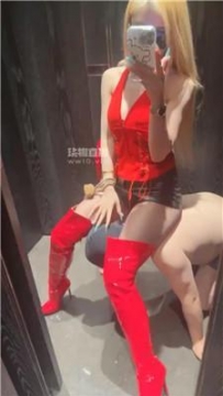 【调教视频】【玥樾】双S-骑狗脖/高跟黑丝踢裆/滴蜡鞭打【双视角版】 bf56188