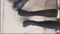 女友中筒棉袜裸足玩弄下体+套图