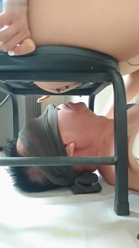 【绝美冰凌女神】最新调教胖虎黄金圣水喂食10分