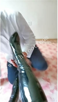 TL49223 蓝蜻蜓】清理大皮靴26分钟【视频偶尔有卡顿】