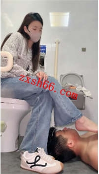 TLZB26246晴川-户外公开调教公厕圣水喂食34分