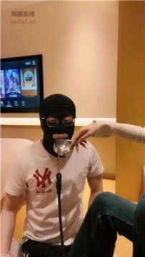 【调教视频】【尤黎】物化人体烟灰缸-暖脚器 JS251208-11