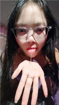 【第一视角】【诗诗】肉丝高跟口水诱惑    251026-16