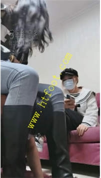 TL24255 雪碧SAMA】空姐教闺蜜使用家畜厕奴闺蜜惊呆了31分钟