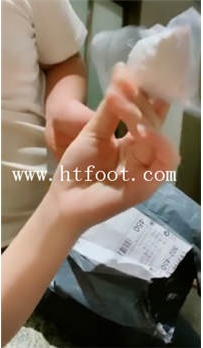 TL14514 一诺大小姐S剧情要求邮寄原味并调快递员22分钟