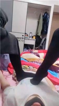 【调教视频】【心怡bb】双S-及膝袜踩踏 JS250220-33