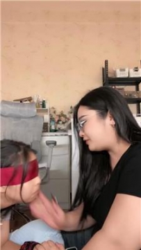 【调教视频】【小羊】近距离-裸足恋足舔 JS251006-4