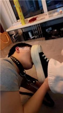 【调教视频】【蜡笔小新】双S-素人反绑暴揍骚奴 bf59904