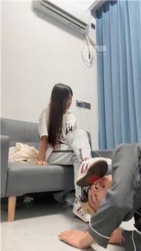 【调教视频】【九月】开发学生妹做S bf56852