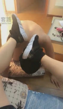 TL9184 摇摇殿下 休闲鞋白袜调狗