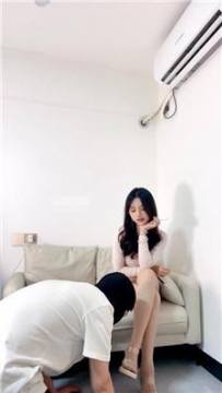 【调教视频】【香芋朱朱】电击虐乳-纹身小妹胯下辱 bf59764