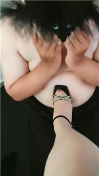 【调教视频】【啊雪】酸臭肉丝脚辱奴才 JS250713-43