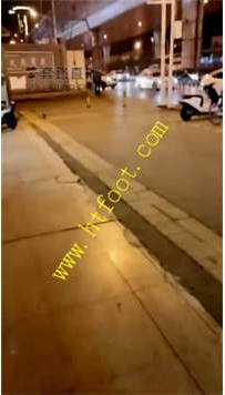TL26166 刘二狗】圣水泡面暴力耳光44分钟