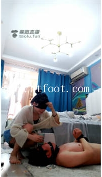 TL16910 上海悠悠S双女王超劲爆46分钟