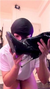 【调教视频】【丝雯】长靴黑丝女神挑逗 JS251231-17