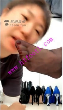 TL19353 歌迪丝S三婶吃黑丝35分钟